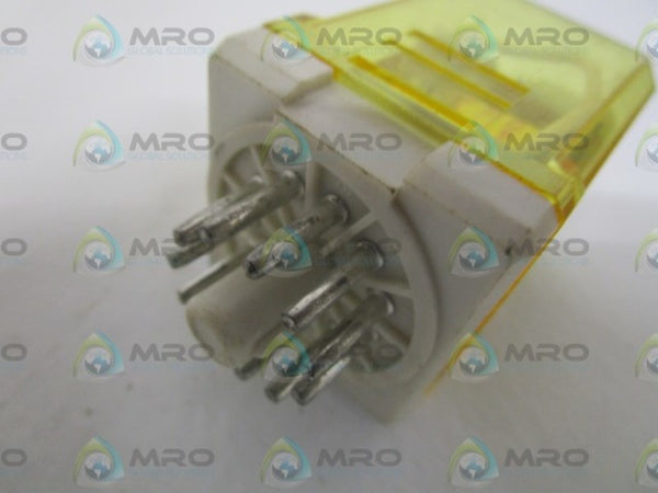 IDEC RR3PA-UL RELAY 240VAC UNMP