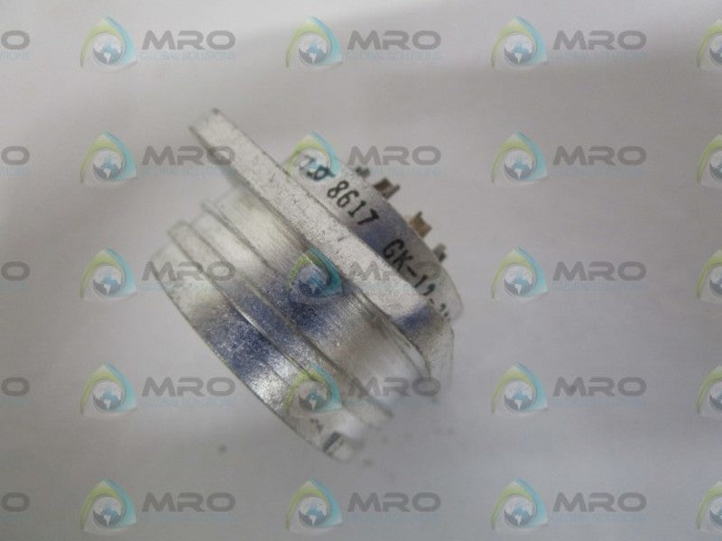 ITT CANNON GK-12-32S CONNECTOR NSNP