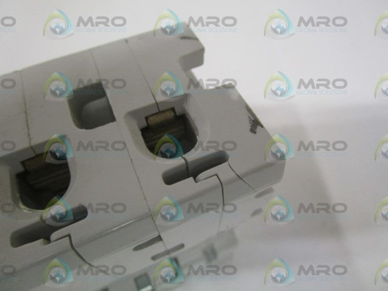 SIEMENS 5SP4391-8 CIRCUIT BREAKER 400V (CRACKED) NSNP