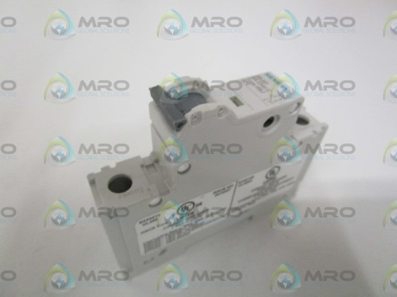 SIEMENS 5SJ4108-7HG40 CIRCUIT BREAKER 8A *NEW NO BOX*