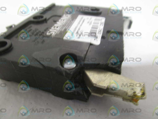 SIEMENS D120 CIRCUIT BREAKER (CHIPPED/CRACKED)  NSNP
