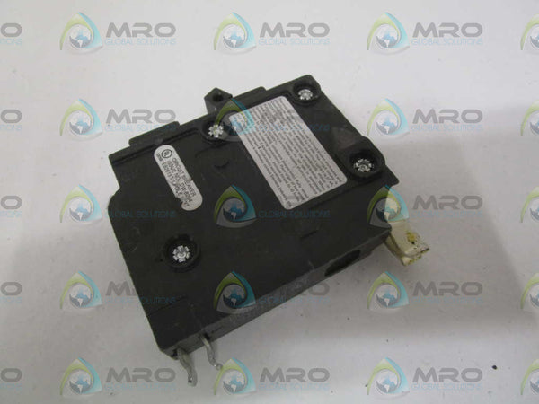 SIEMENS D120 CIRCUIT BREAKER (CHIPPED/CRACKED)  NSNP