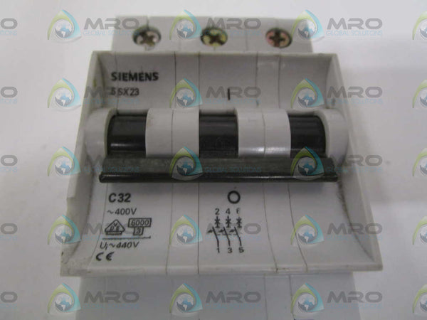 SIEMENS 5SX2332-7 CIRCUIT BREAKER 32A (CRACKED) UNMP
