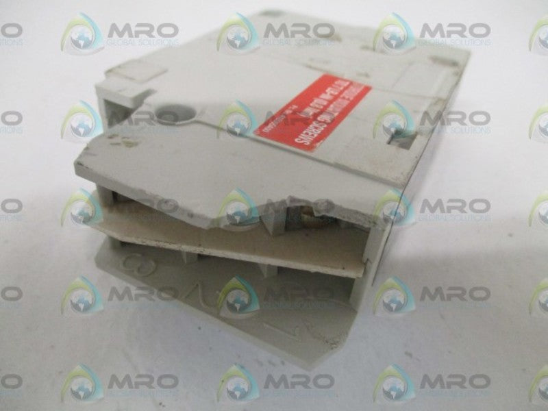 SIEMENS CQDST24DAS SHUNT TRIP 24VDC 1 AUXILIARY SWITCH (CRACKED) UNMP