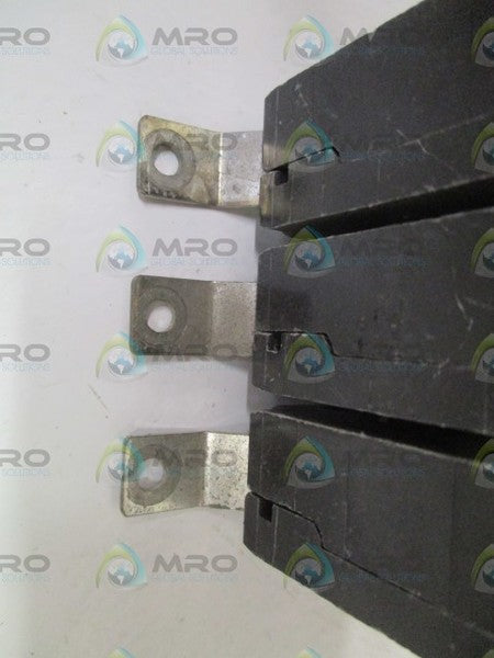 SIEMENS B340 CIRCUIT BREAKER 40A (CRACKED) UNMP