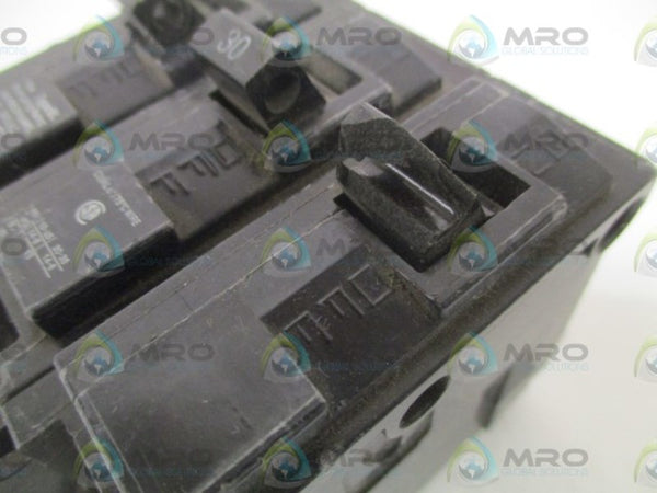 SIEMENS B330 CIRCUIT BREAKER 30A (SWITCH BROKEN/CHIPPED) UNMP