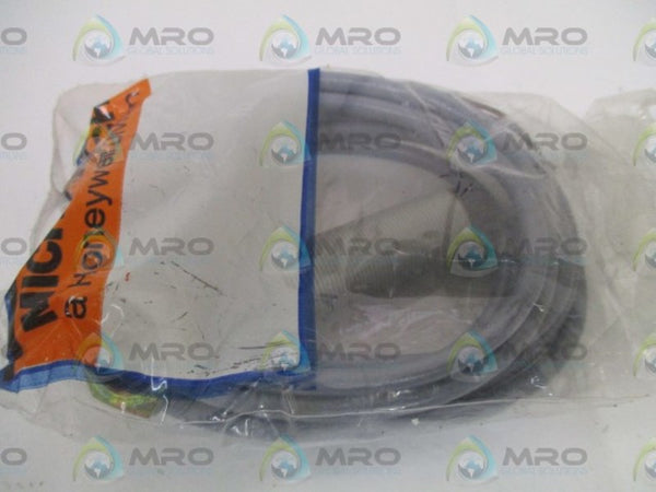 MICRO SWITCH 924AB3W-L2P PROXIMITY SWITCH NSMP