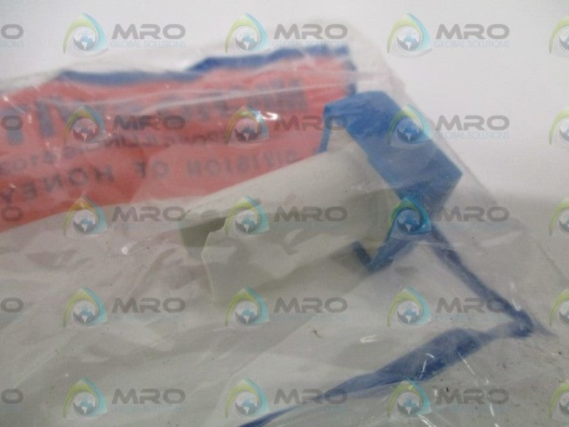 MICRO SWITCH 1A11B PUSHBUTTON NSMP
