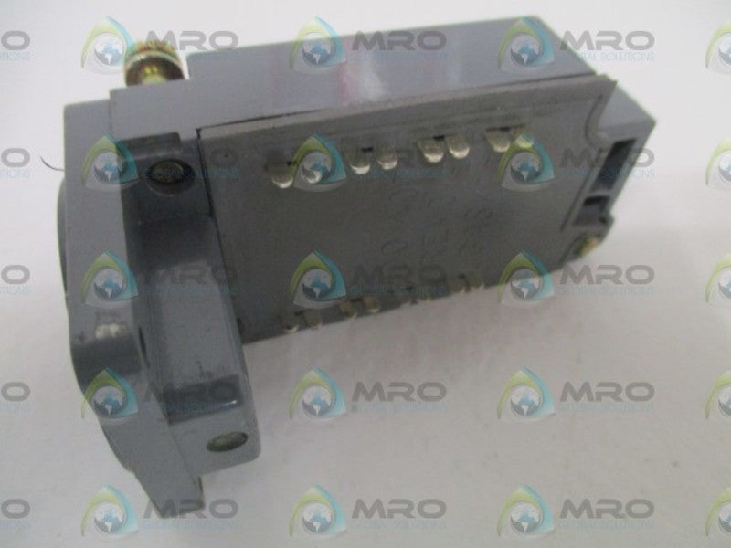 SIEMENS 3SE03-SN SER. A2 SWITCH BODY ONLY UNMP