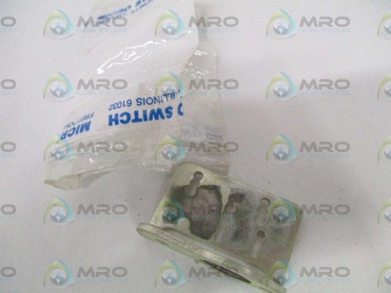 MICRO SWITCH 12MA1 ACCESSORY (MISSING PUSHBUTTON) NSMP