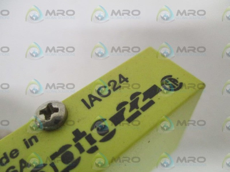 OPTO 22 IAC24  NSNP