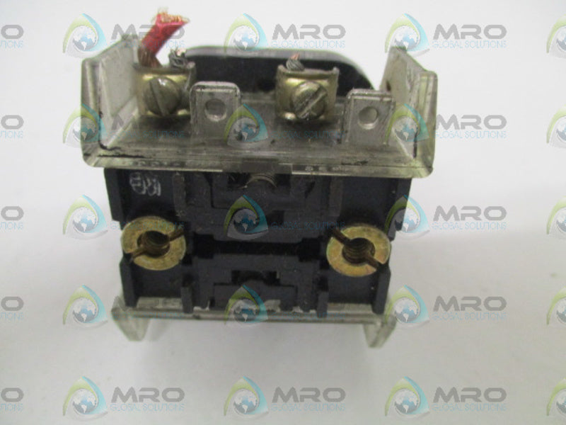 ALLEN BRADLEY 800T-A8 SER. N PUSHBUTTON SWITCH  UNMP