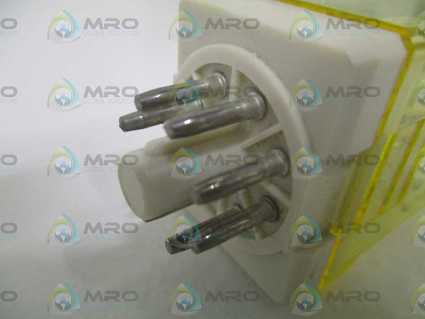 IDEC RR2P-U RELAY 12VDC UNMP