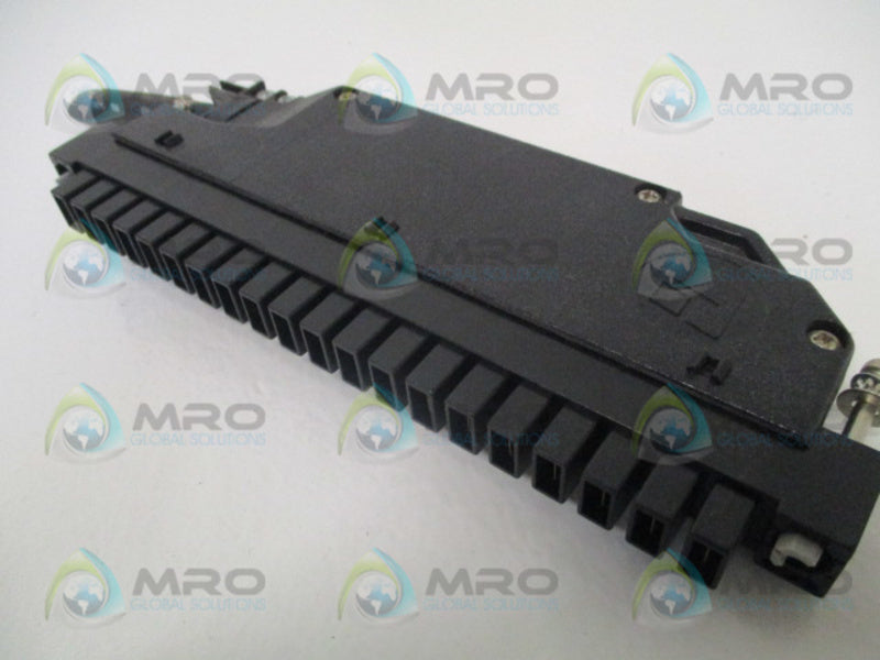 RELIANCE ELECTRIC 707226-11J CONNECTOR 10A-300V UNMP
