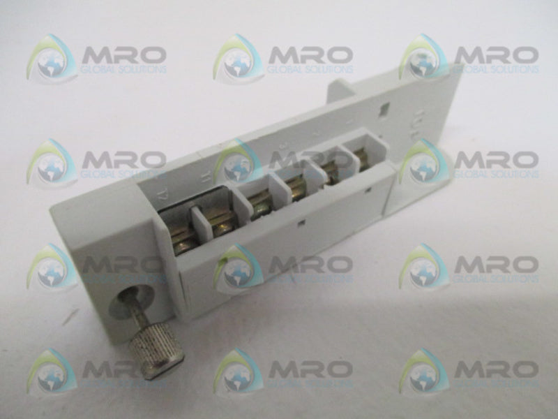 ISSC 621-9949 D055000009 TERMINAL BLOCK NSNP