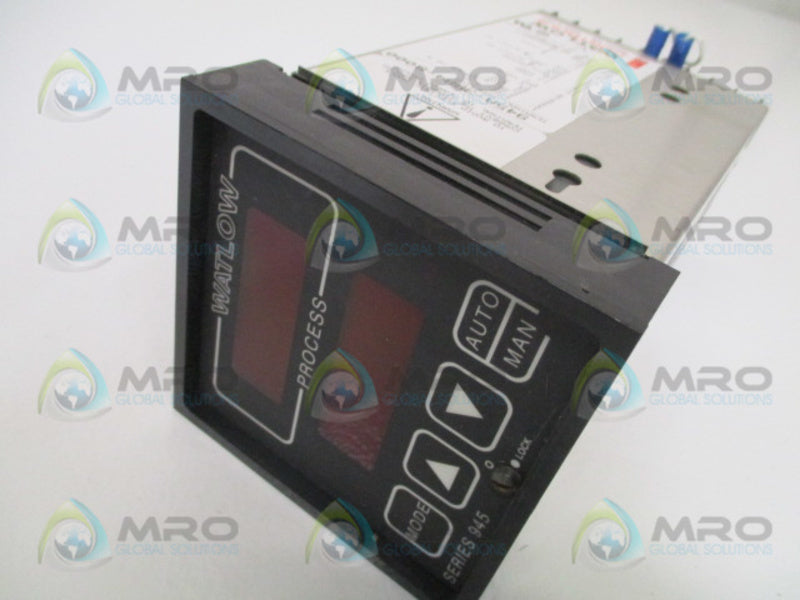 WATLOW CONTROLS 945A-3BB4-B000 TEMPERATURE CONTROLLER UNMP