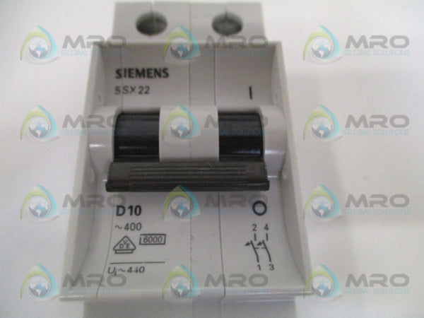 SIEMENS 5SX2210-8 CIRCUIT BREAKER 10A UNMP