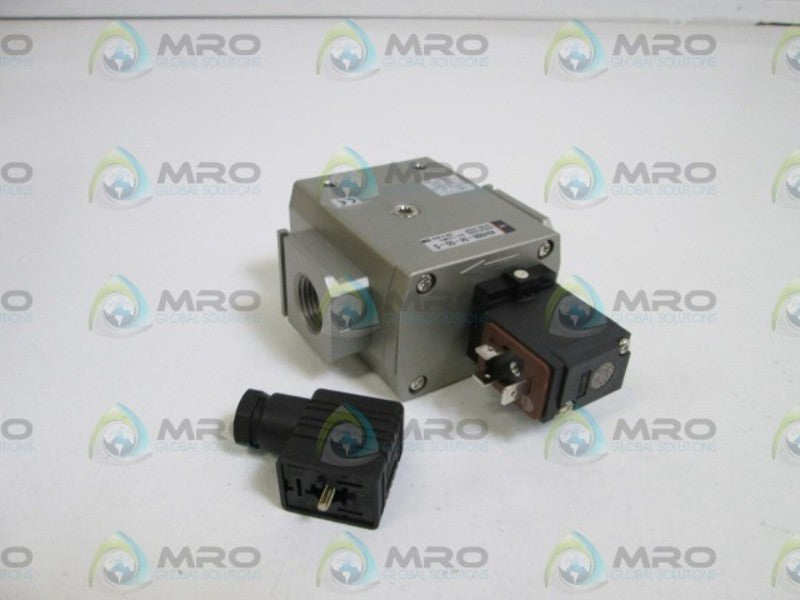 SMC VALVE AV4000-04-5D-Q NSMP