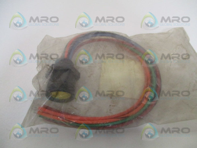 DANIEL WOODHEAD 47207 3R1004A20A120 RECEPTACLE  NSMP