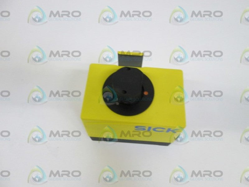 SICK LASER SCANNER RLS100-1111 NSNP