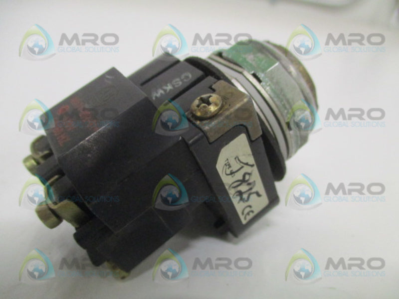 ALLEN BRADLEY 800T-16HX2KB6 SER. U SELECTOR SWITCH (AS PICTURED)  UNMP