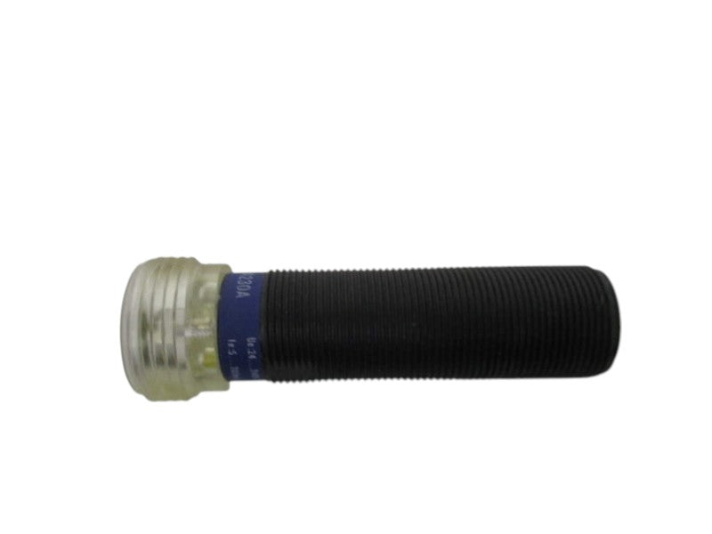 TELEMECANIQUE XS4P18MA230A PROXIMITY SENSOR (MISSING ACCESSORIES)  NSNP