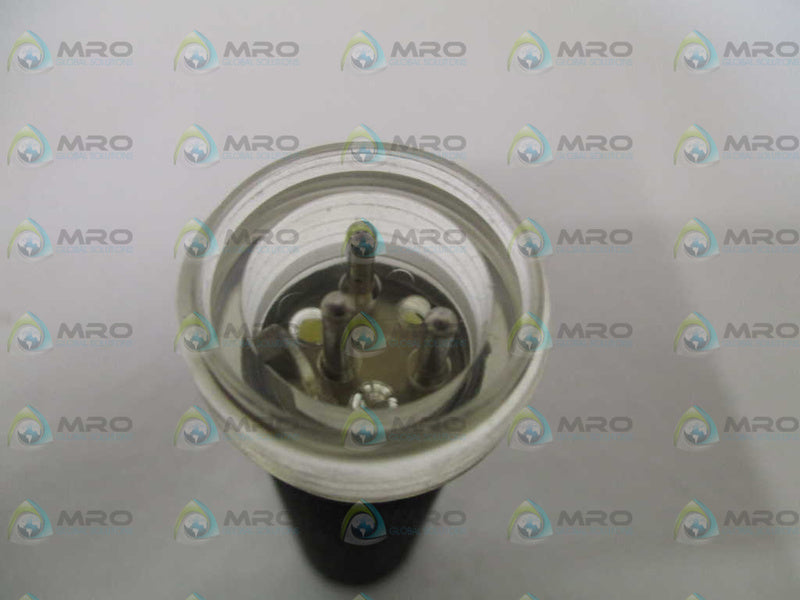 TELEMECANIQUE XS4P18MA230A PROXIMITY SENSOR (MISSING ACCESSORIES)  NSNP