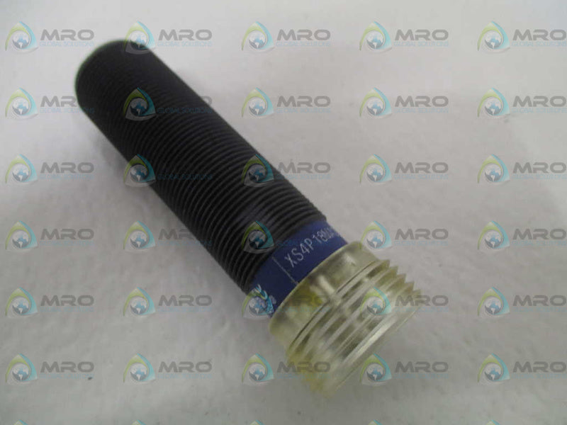 TELEMECANIQUE XS4P18MA230A PROXIMITY SENSOR (MISSING ACCESSORIES)  NSNP