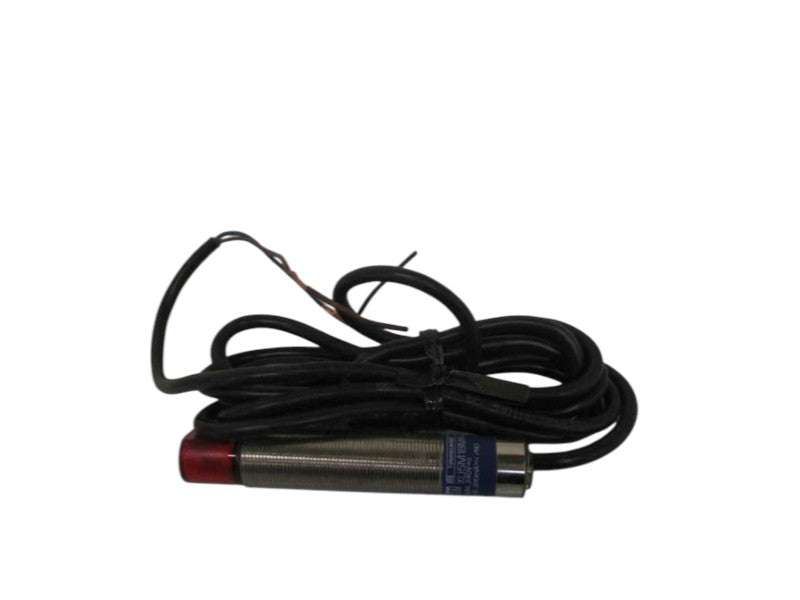 TELEMECANIQUE XU5M18MA230W SENSOR (MISSING ACCESSORIES)  NSNP