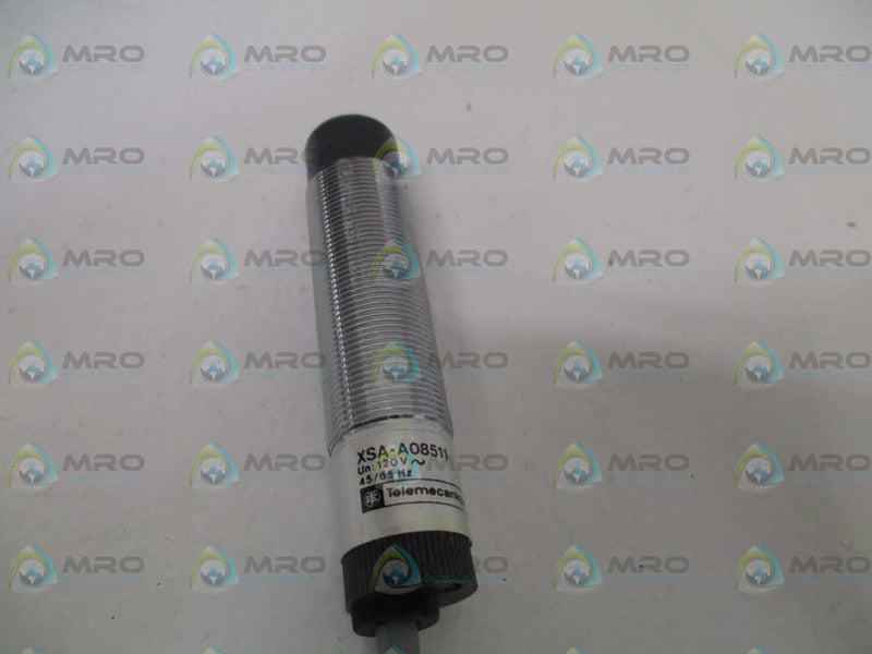 TELEMECANIQUE XSA-A08511 PROXIMITY SWITCH (MISSING ACCESSORIES)  NSNP
