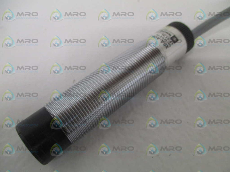 TELEMECANIQUE XSA-A08511 PROXIMITY SWITCH (MISSING ACCESSORIES)  NSNP