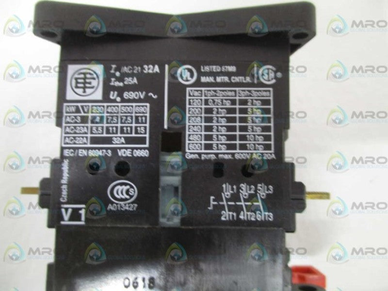 TELEMECANIQUE V1 3-POLE ISOLATED LOAD BREAK SWITCH (MISSING ACCES.) NSMP