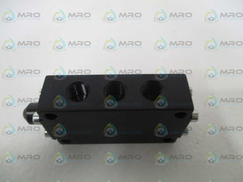 ARO 5040-06-G 2F949 MANUAL AIR CONTROL VALVE 1/8"  NSMP