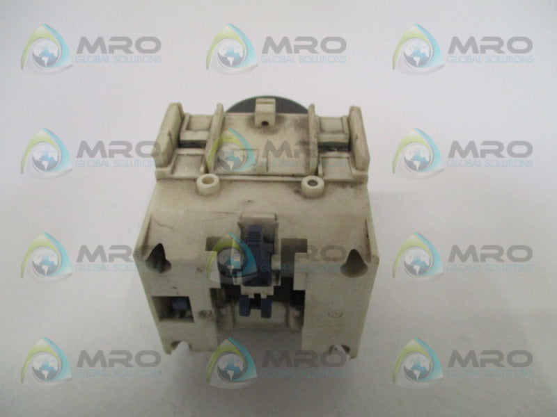 TELEMECANIQUE LADT0 TIME DELAY BLOCK 0,1-3 sec UNMP