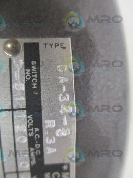 MERCOID DA-32-3-R.3A PRESSURE CONTROL SWITCH NSNP