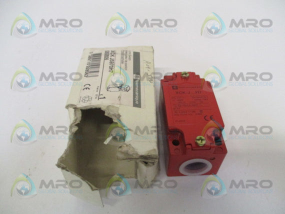 TELEMECANIQUE XCKJ5970H7 LIMIT SWITCH (AS PICTURED)  NSMP