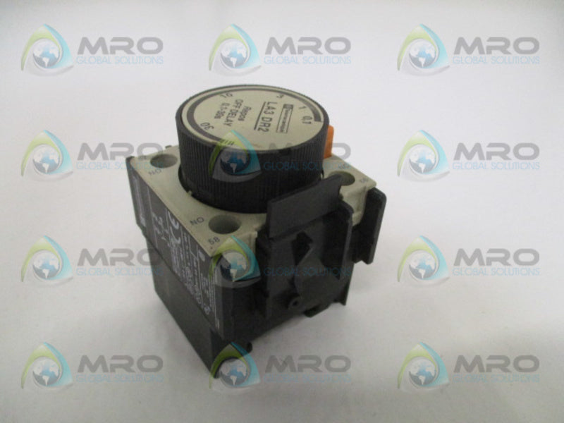 TELEMECANIQUE LA3DR2 TIME DELAY BLOCK 0,1-30s UNMP
