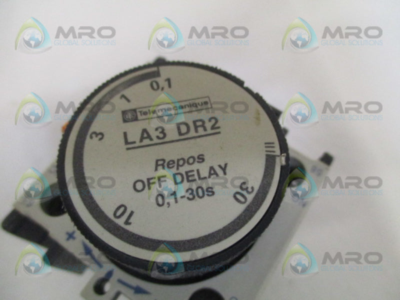 TELEMECANIQUE LA3DR2 TIME DELAY BLOCK 0,1-30s UNMP