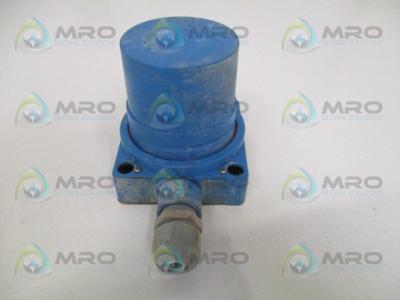 APG IRU-2002 125279 ULTRASONIC LEVEL SENSOR  UNMP