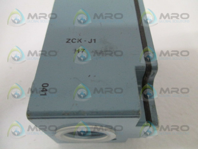 TELEMECANIQUE XCK-J1 LIMIT SWITCH BODY  NSNP