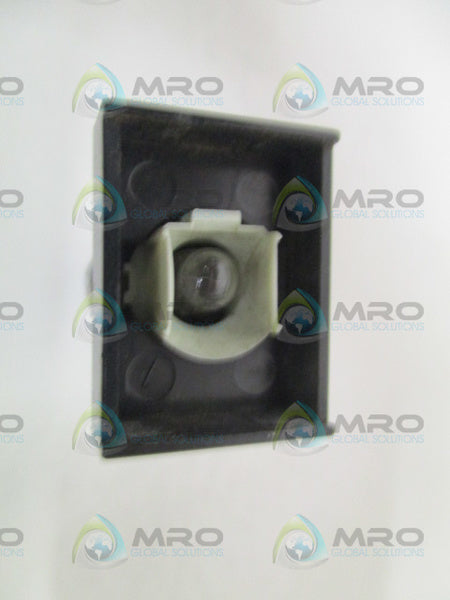 EAO 31-261-022 PUSHBUTTON LAMP INDICATOR SWITCH (AS PICTURED)  UNMP