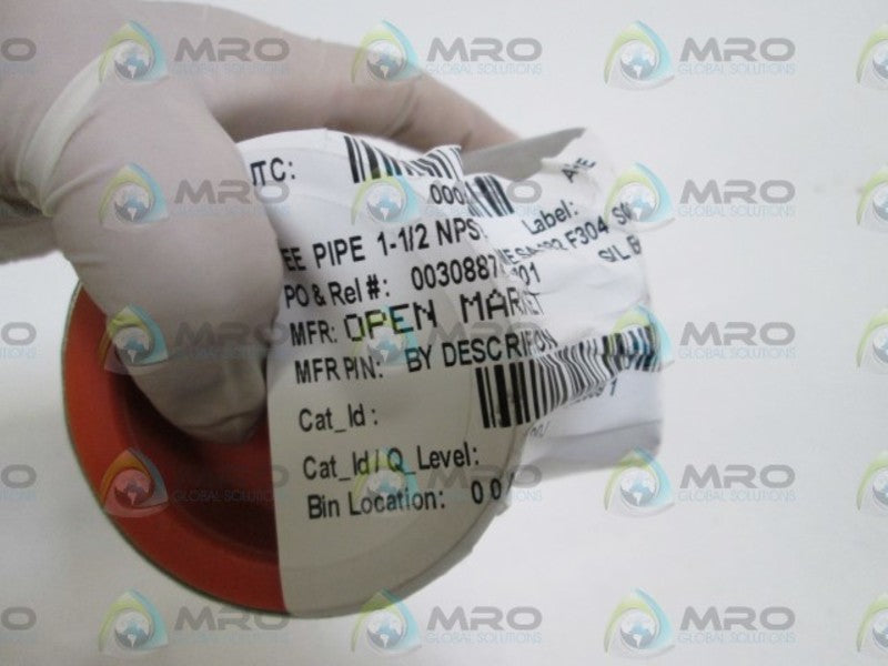 OPEN MARKET TEE PIPE 1-1/2 NPS IN ASME SA 182 F304 SOCKET NSNP