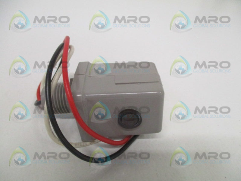 INTERMATIC K4123 PHOTO CONTROL STEM MOUNT UNMP