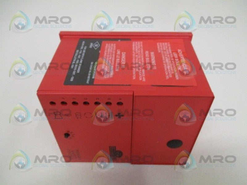 FIREYE YB110UVSC AMPLIFIER CHASSIS 120VAC  NSMP