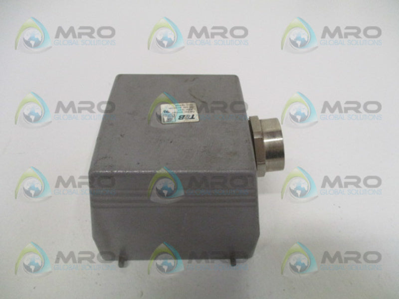 THOMAS & BETTS SH632 CONNECTOR HOOD UNMP