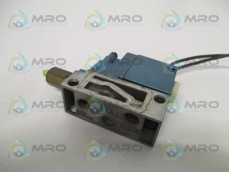 MAC 132B-111BA SOLENOID VALVE  UNMP