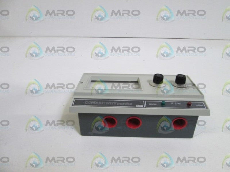 FOXBORO CONDUCTIVITY MONITOR 915M-A01P-J NSMP