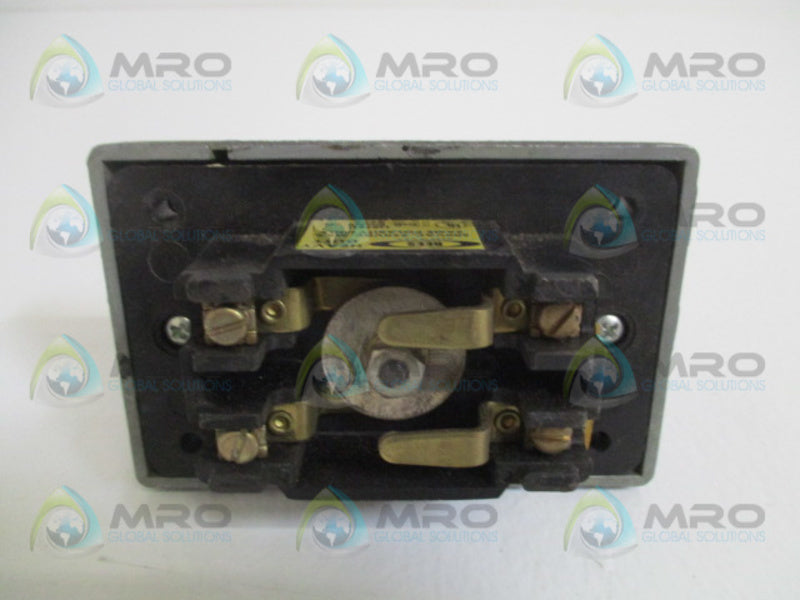 REED 2951-00258 RED PUSHBUTTON SWITCH UNMP