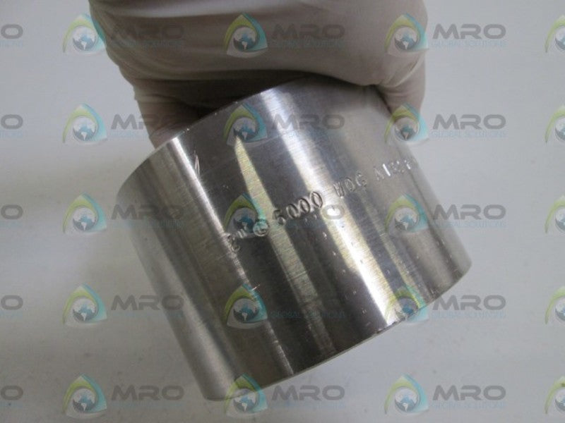 COUPLING 2" 6000# WOG A182F304W4LZH  NSNP
