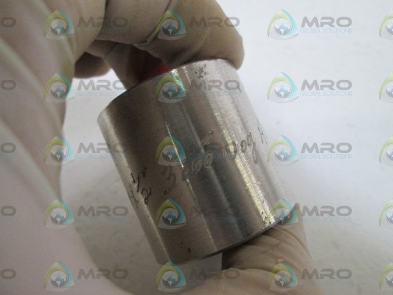 COUPLING 1X1/2" 3000 WOG A182F304J4RYJ  NSNP